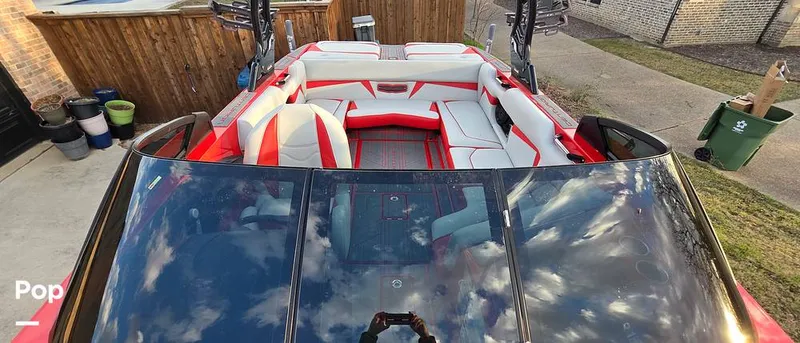 Slide: The Image of Centurion Vi 22 2021 - 16168947