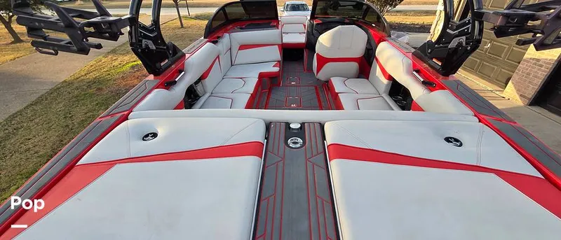 Slide: The Image of Centurion Vi 22 2021 - 16168951