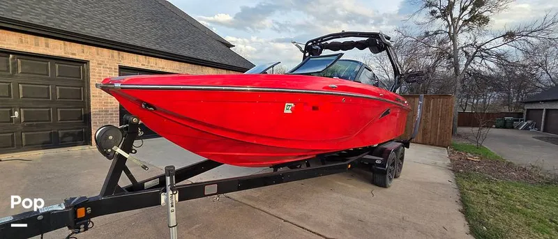 Slide: The Image of Centurion Vi 22 2021 - 16168955