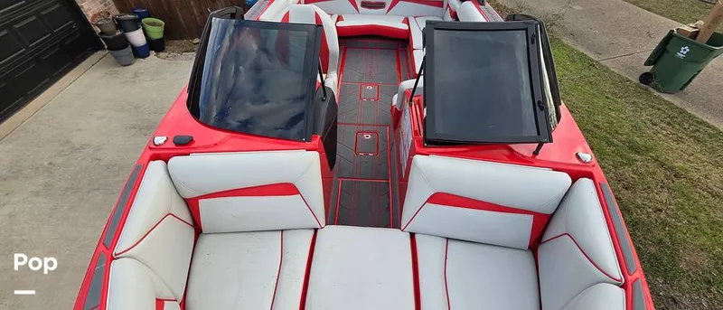 Slide: The Image of Centurion Vi 22 2021 - 16168916