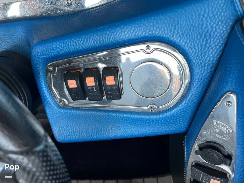 Slide: The Image of Centurion Enzo SV233 2012 - 16250253