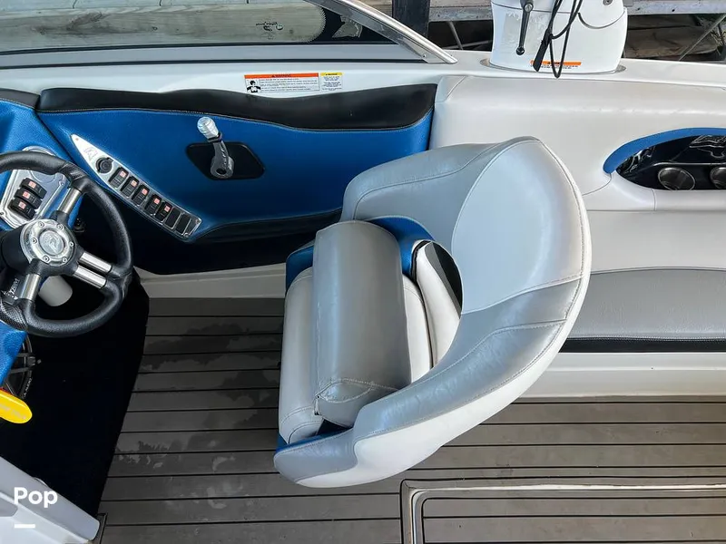 Slide: The Image of Centurion Enzo SV233 2012 - 16250256