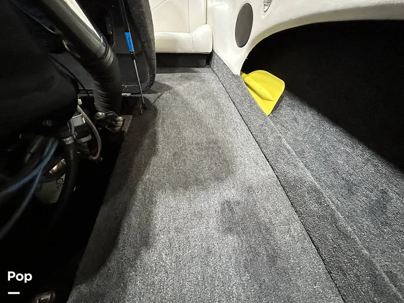 Slide: The Image of Malibu Corvette 1997 - 16205804