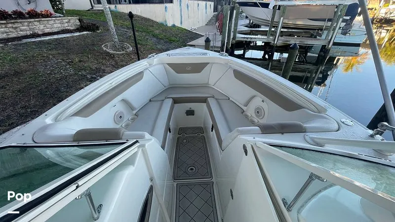 Slide: The Image of Bow Seating - 16168352