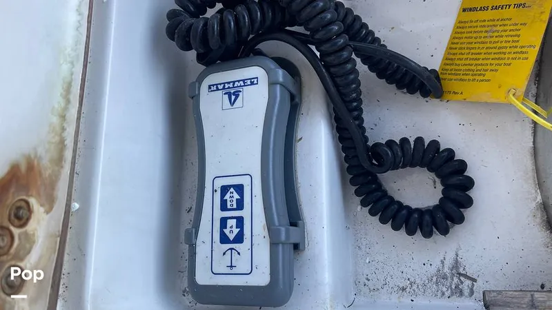 Slide: The Image of Windlass Remote - 16168367