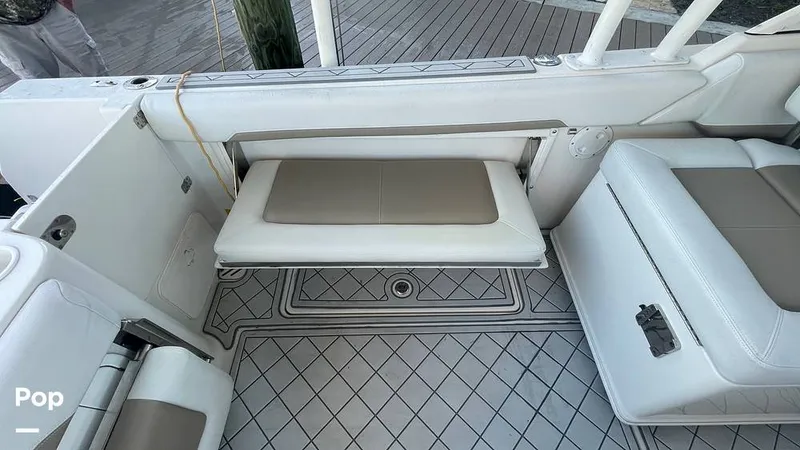 Slide: The Image of Fold Down Seats - 16168340