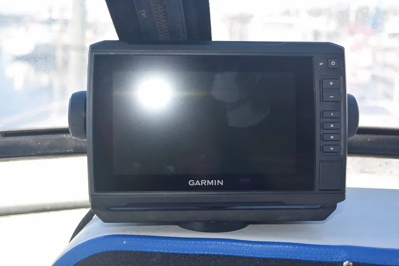 Slide: The Image of GPS/ Fishfinder/ Plotter - 16178280