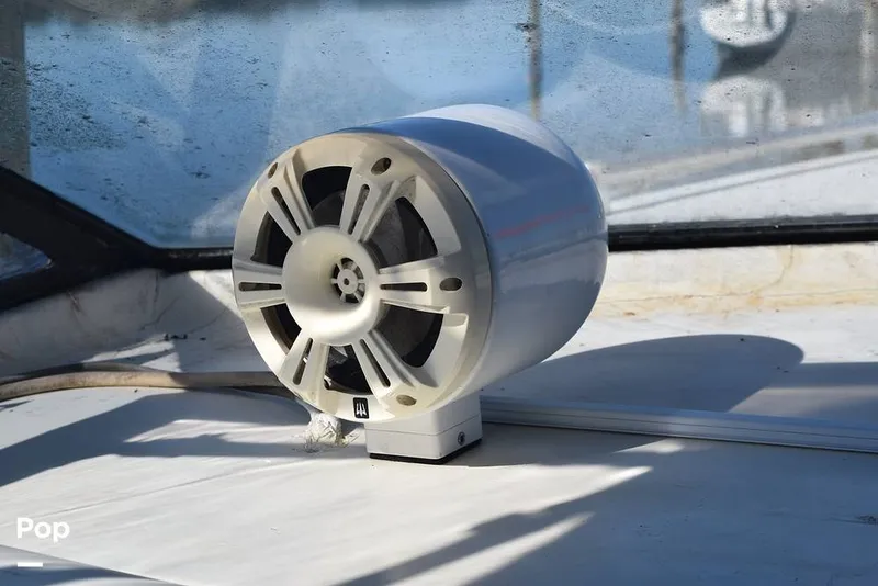 Slide: The Image of Exterior Speakers - 16178289