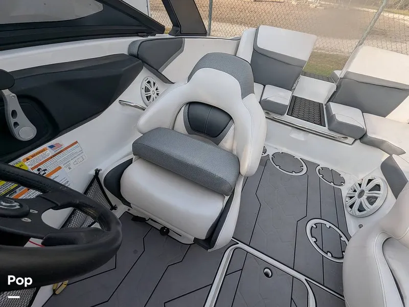 Slide: The Image of Scarab 195 ID 2021 - 16177070