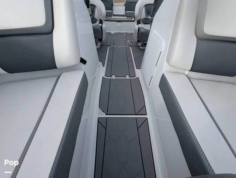 Slide: The Image of Scarab 195 ID 2021 - 16177127