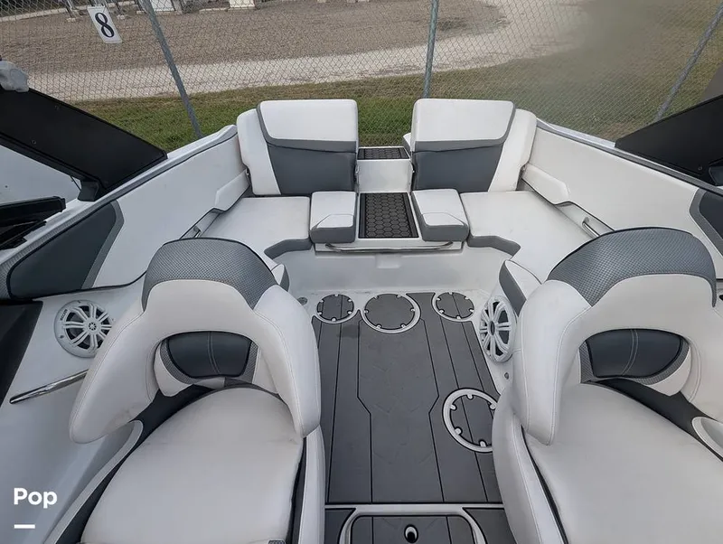 Slide: The Image of Scarab 195 ID 2021 - 16177131