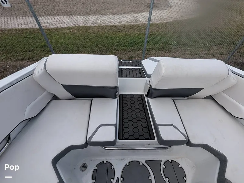 Slide: The Image of Scarab 195 ID 2021 - 16177132