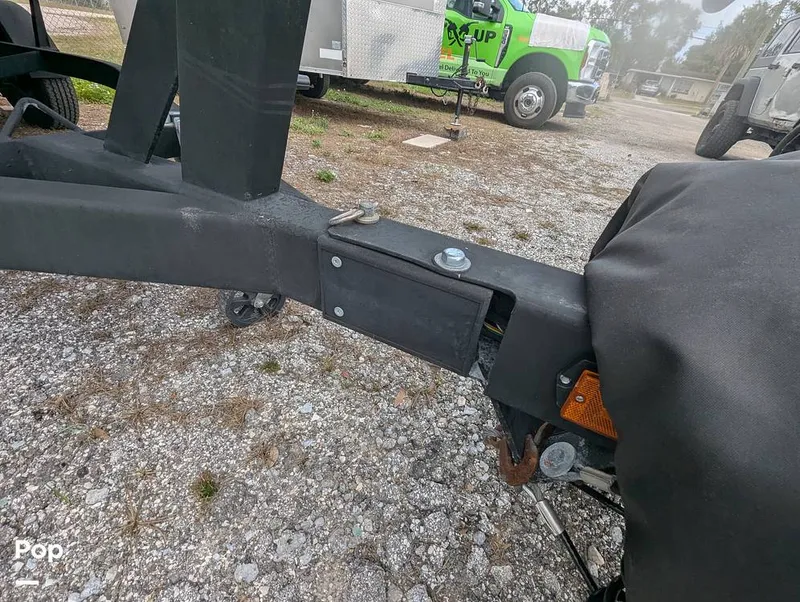 Slide: The Image of Scarab 195 ID 2021 - 16177150