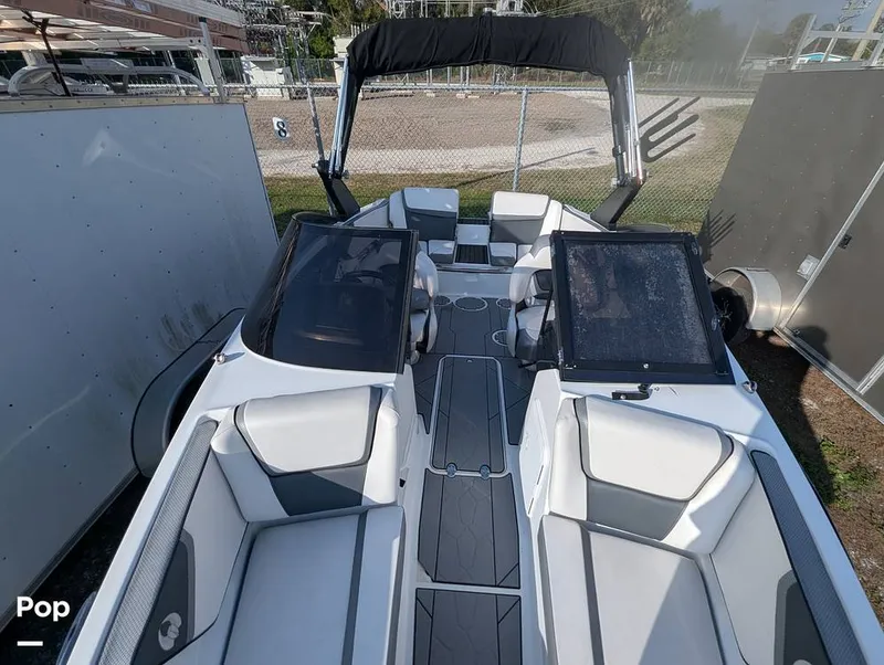 Slide: The Image of Scarab 195 ID 2021 - 16177059