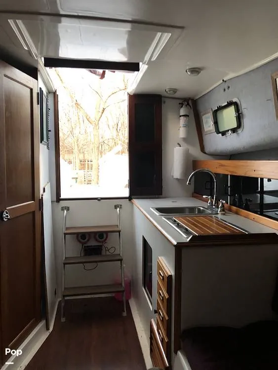 Slide: The Image of Luhrs Alura 30 1988 - 16158644