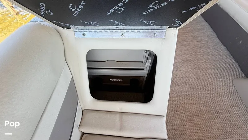 Slide: The Image of Crest 220 Classic 2022 - 16281150