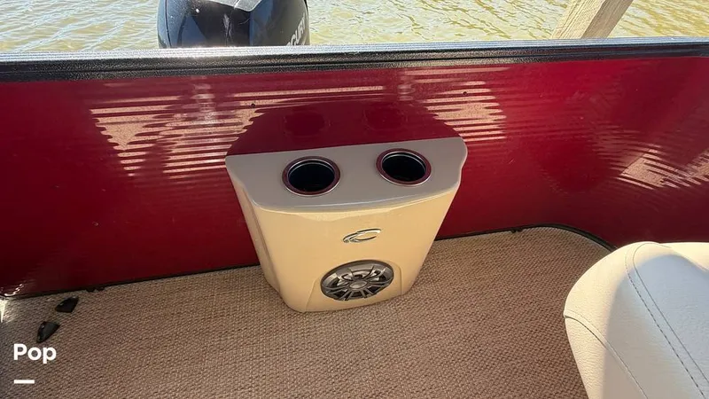 Slide: The Image of Crest 220 Classic 2022 - 16281167