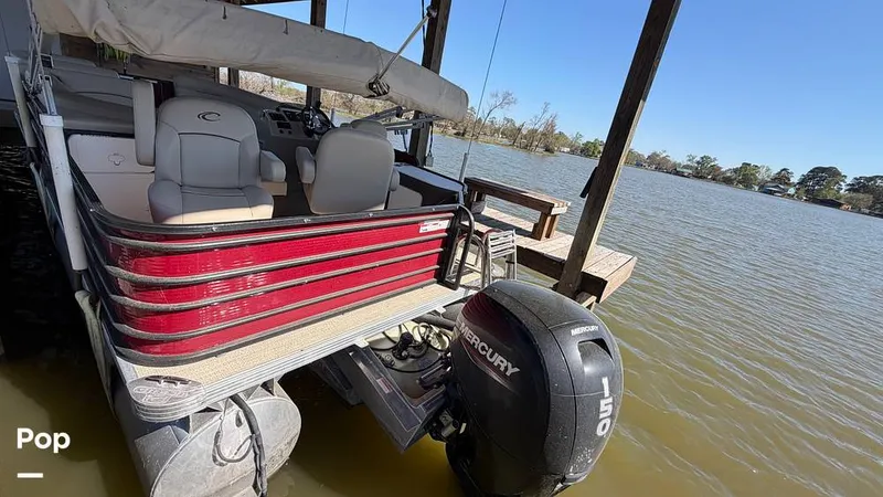 Slide: The Image of Crest 220 Classic 2022 - 16281173