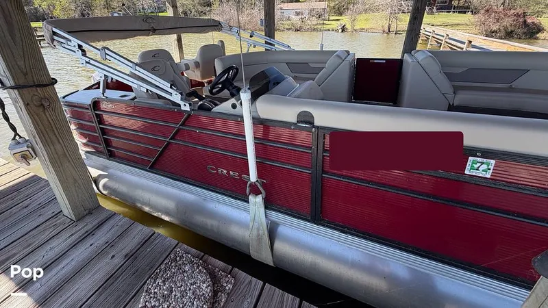 Slide: The Image of Crest 220 Classic 2022 - 16281176