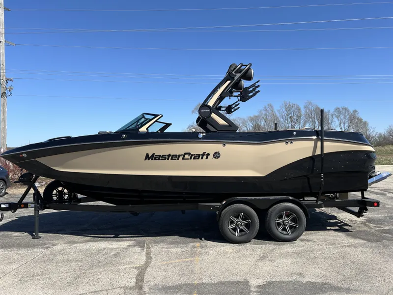 The Image of Mastercraft X24 2024 - 0