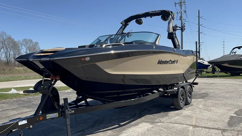 Slide: The Image of Mastercraft X24 2024 - 1