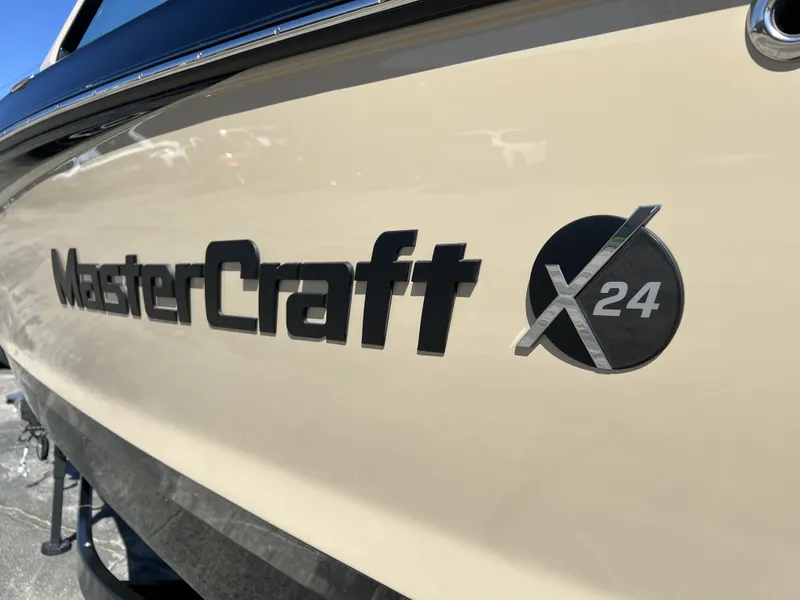 Slide: The Image of Mastercraft X24 2024 - 5