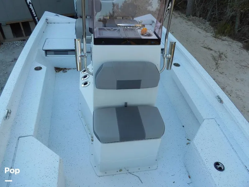 Slide: The Image of Xpress H20B 2023 - 16182664