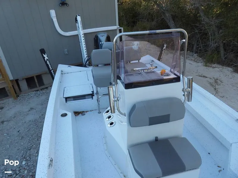 Slide: The Image of Xpress H20B 2023 - 16182665