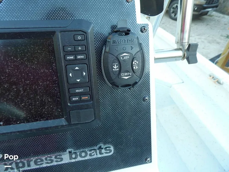 Slide: The Image of Remote - 16182680