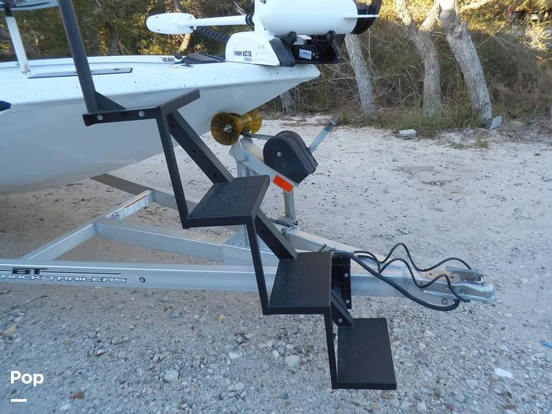 Slide: The Image of Xpress H20B 2023 - 16182636