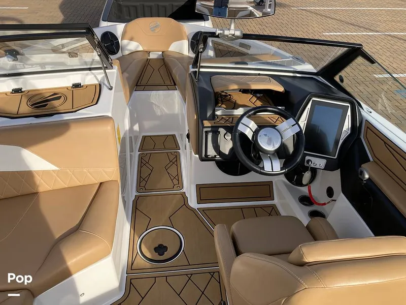 Slide: The Image of Tige Z1/SK 2022 - 16169636