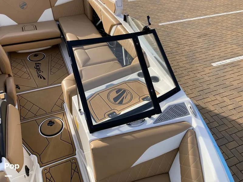 Slide: The Image of Tige Z1/SK 2022 - 16169695