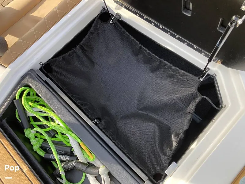 Slide: The Image of Wet Clothes Hanger - 16169701