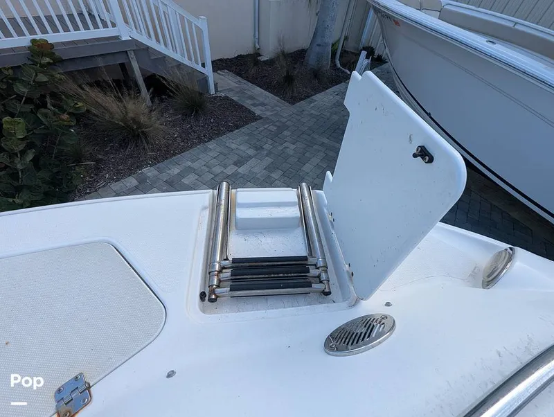 Slide: The Image of Hurricane 2400 Sun Deck 2014 - 16172897