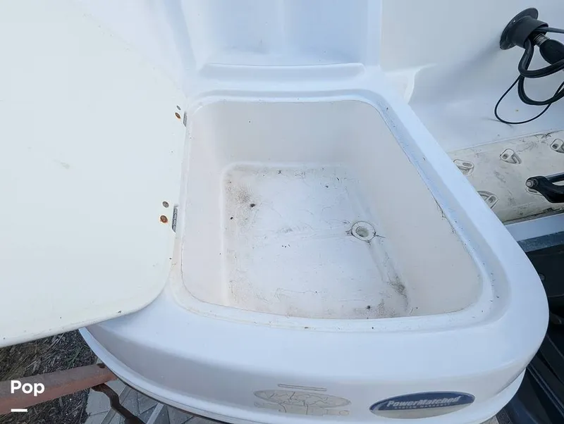 Slide: The Image of Hurricane 2400 Sun Deck 2014 - 16172905