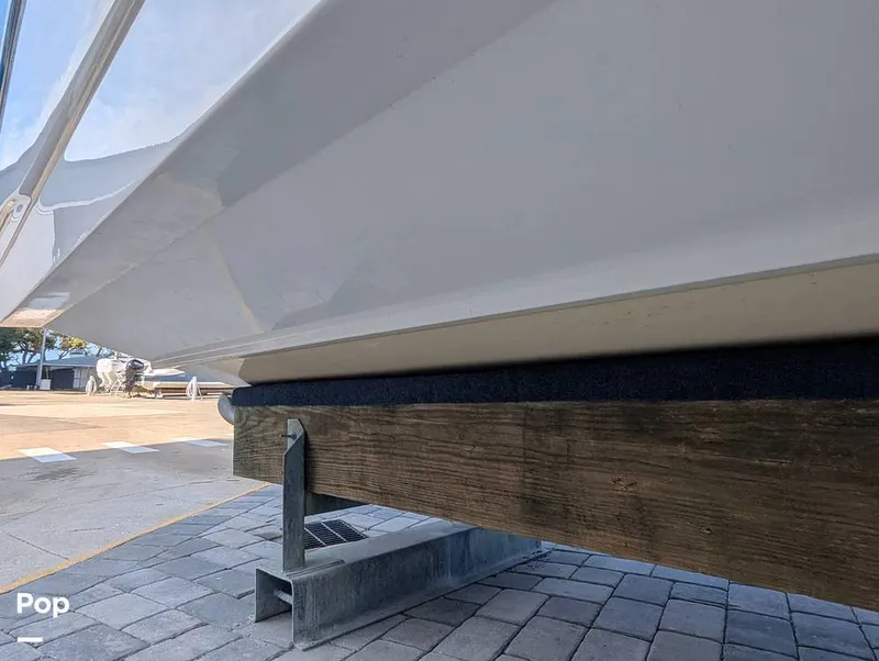 Slide: The Image of Hurricane 2400 Sun Deck 2014 - 16172930