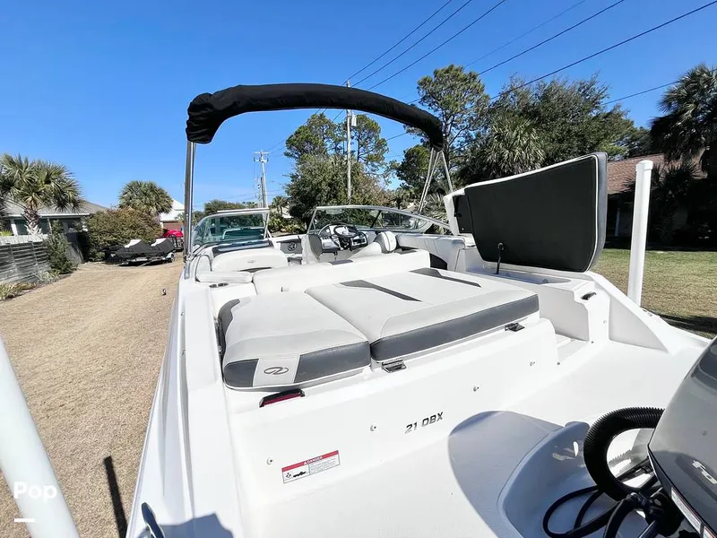 Slide: The Image of Sun Pad - Aft - 16207618