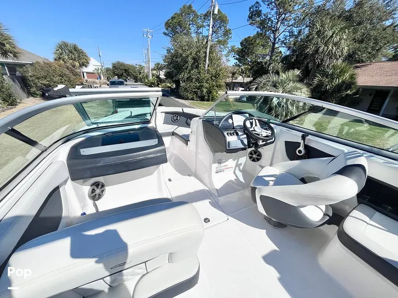 Slide: The Image of Regal 21 OBX 2018 - 16207605