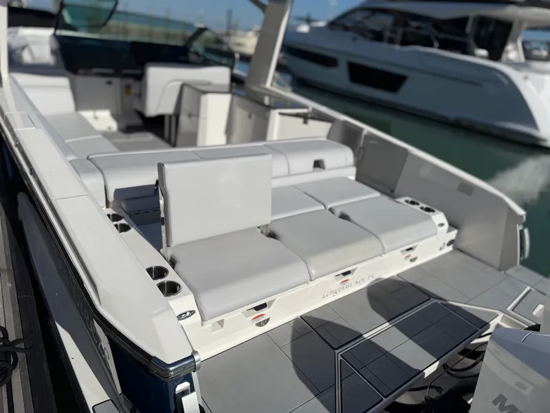 Slide: The Image of Aviara AV32 OB 2022 - 5