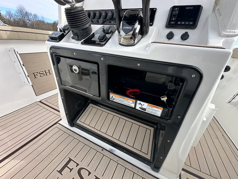 Slide: The Image of Yamaha 222FSH SP E 2026 - 17