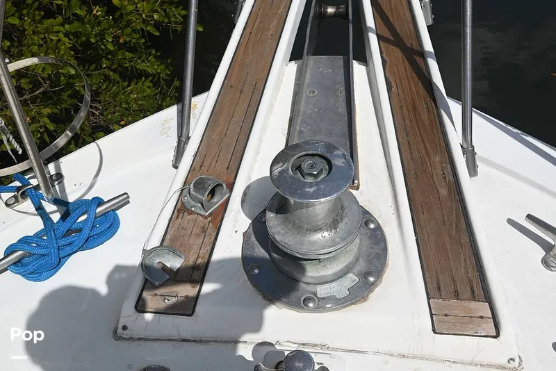 Slide: The Image of Hatteras 43 Double Cabin 1979 - 16267726