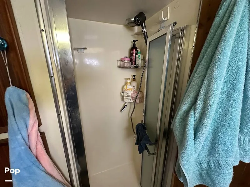 Slide: The Image of Hatteras 43 Double Cabin 1979 - 16267675