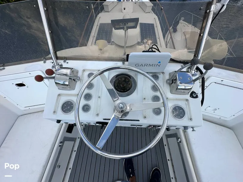 Slide: The Image of Hatteras 43 Double Cabin 1979 - 16267593