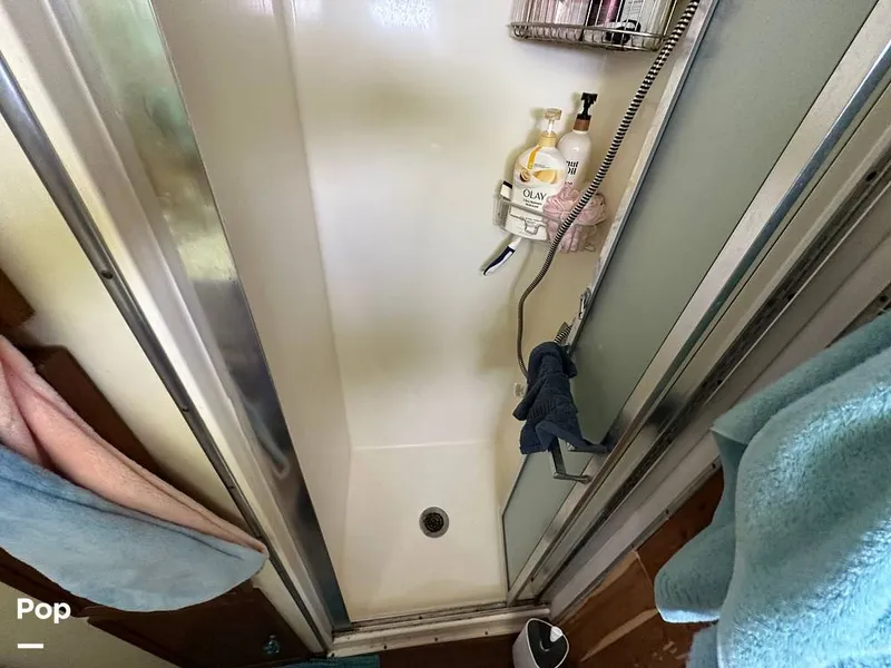 Slide: The Image of Hatteras 43 Double Cabin 1979 - 16267676