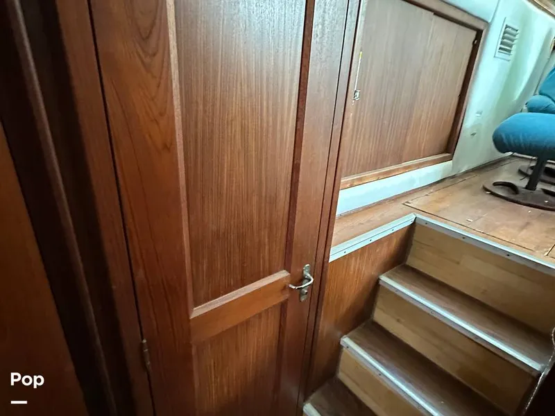 Slide: The Image of Hatteras 43 Double Cabin 1979 - 16267679