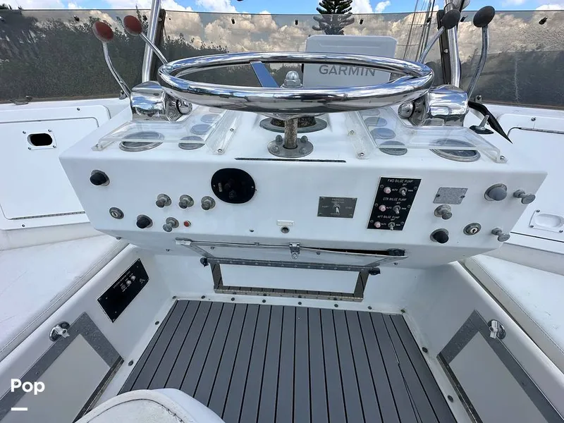 Slide: The Image of Hatteras 43 Double Cabin 1979 - 16267690