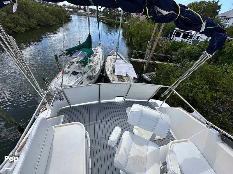 Slide: The Image of Hatteras 43 Double Cabin 1979 - 16267697