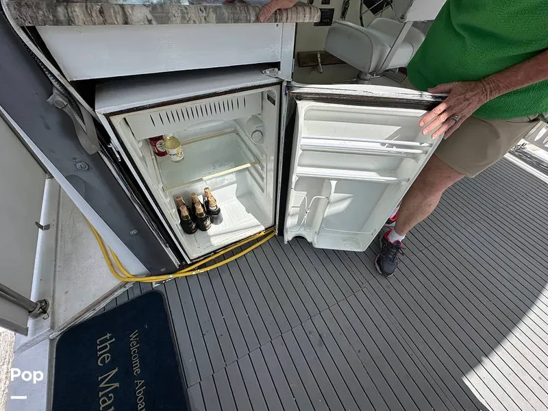 Slide: The Image of Hatteras 43 Double Cabin 1979 - 16267702