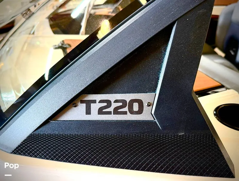 Slide: The Image of Axis T220 2024 - 16190362