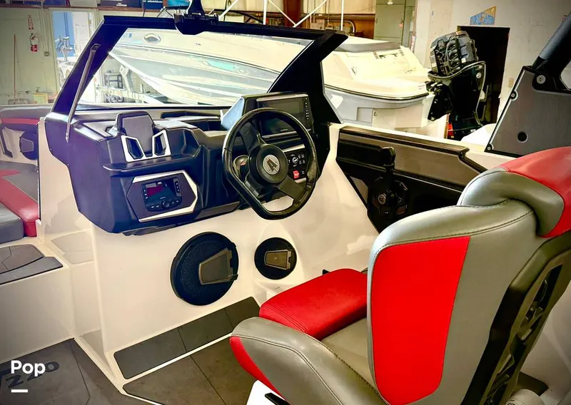 Slide: The Image of Axis T220 2024 - 16190799